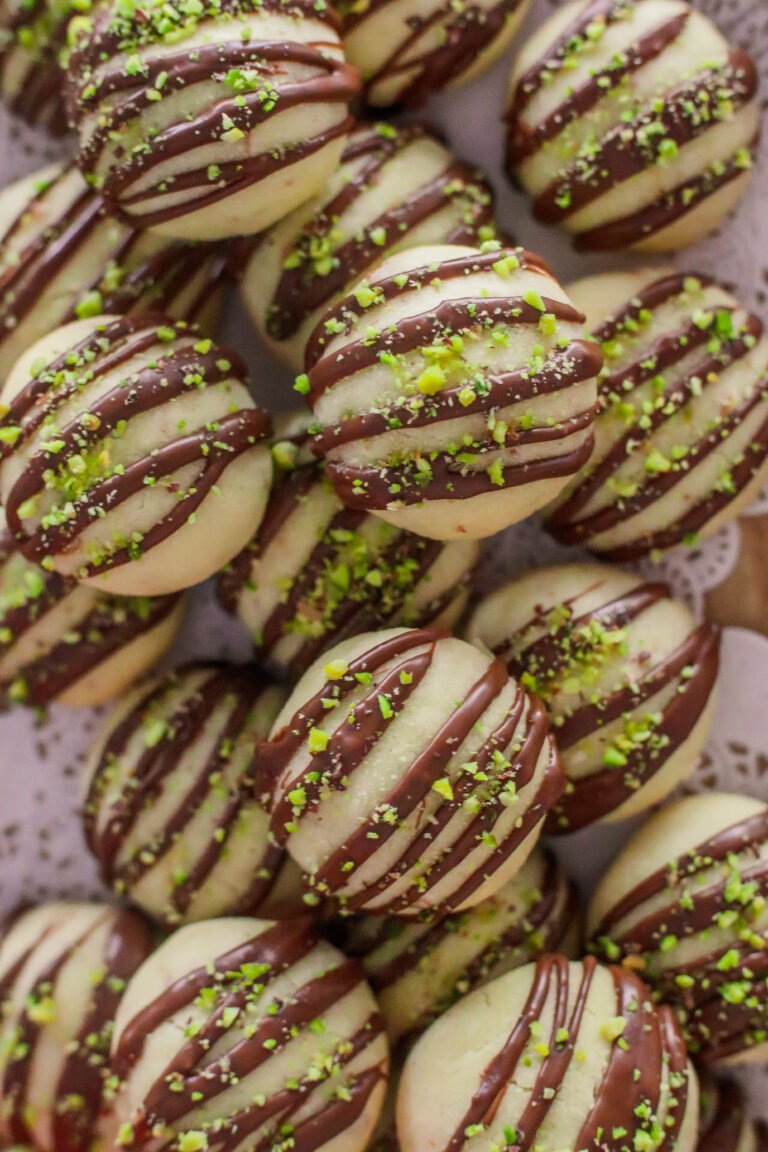 Eggless Shortbread Balls with Chocolate Drizzle