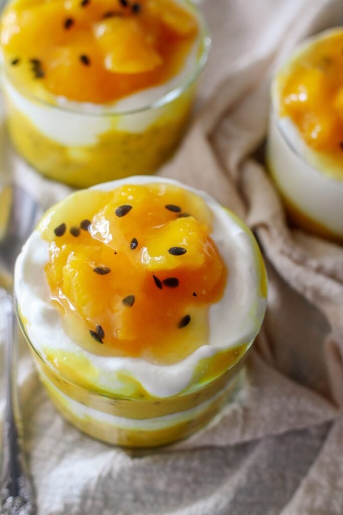 mango-chia-pudding