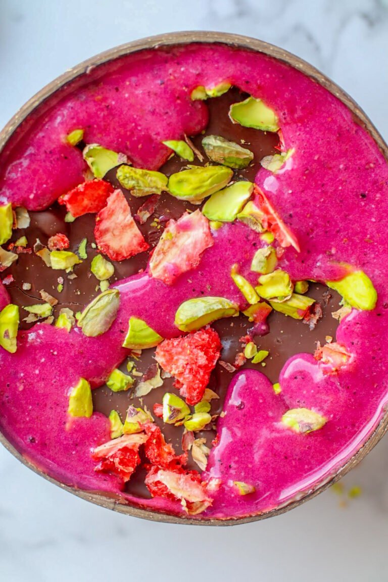Dragon Fruit Chocolate Magic Shell Smoothie Bowl